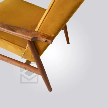 Diez Armchair