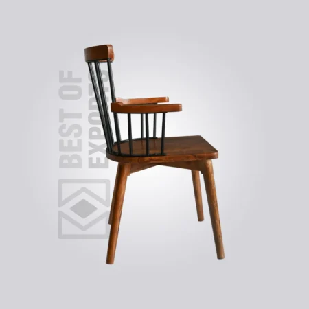 Lowa Chair