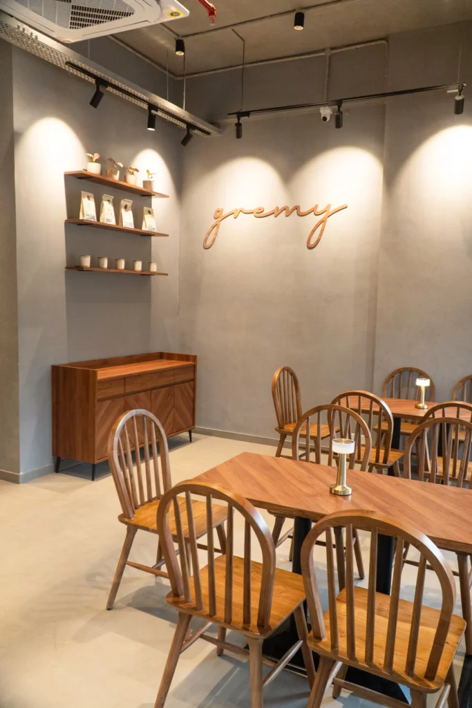 Gremy, Mumbai