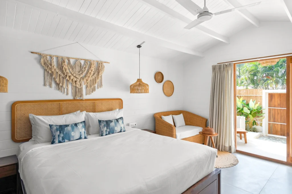 Azora, Goa - Best of Exports